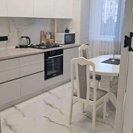 Airport-apartament 24&24 Chisinau!!! Apartament